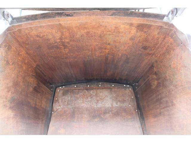 三菱ふそうファイターパッカー車（塵芥車）増トン（6t・8t）[写真18]