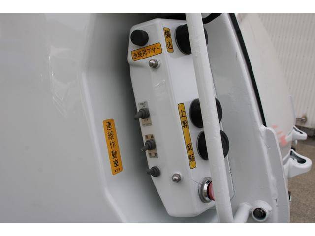 三菱ふそうファイターパッカー車（塵芥車）増トン（6t・8t）[写真28]