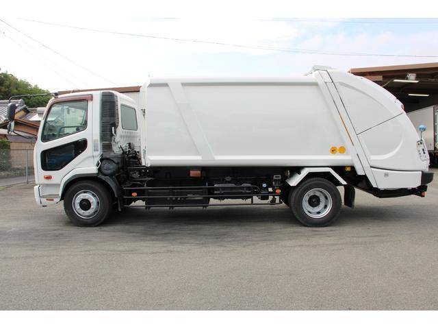 三菱ふそうファイターパッカー車（塵芥車）増トン（6t・8t）[写真04]