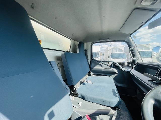 三菱ふそうキャンターアルミバン小型（2t・3t）[写真24]