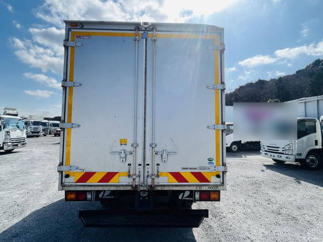 三菱ふそうキャンターアルミバン小型（2t・3t）[写真03]