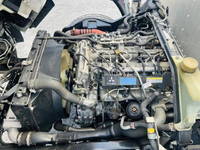 三菱ふそうキャンターアルミバン小型（2t・3t）[写真40]