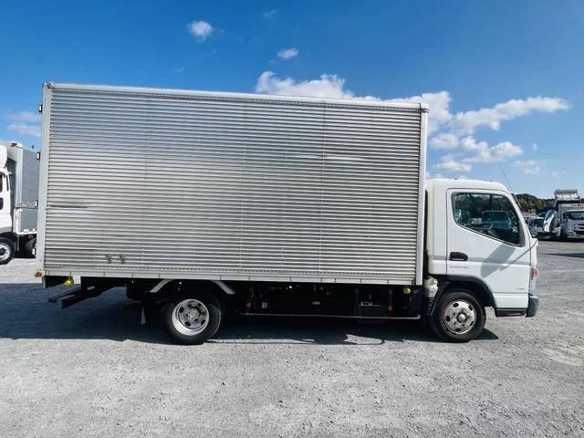 三菱ふそうキャンターアルミバン小型（2t・3t）[写真06]