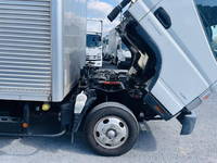 三菱ふそうキャンターアルミバン小型（2t・3t）[写真09]