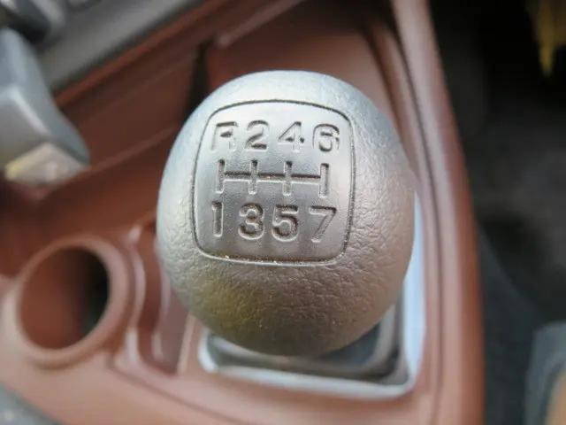 日野プロフィアセーフティローダー大型（10t）[写真17]