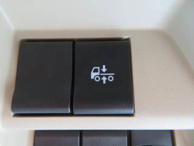 日野プロフィアセーフティローダー大型（10t）[写真19]