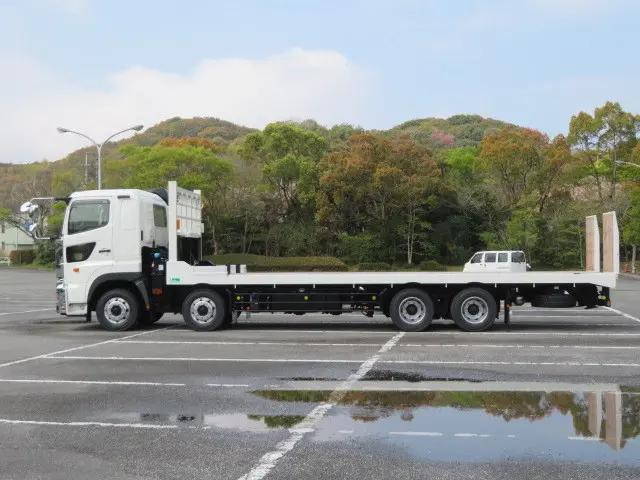 日野プロフィアセーフティローダー大型（10t）[写真03]