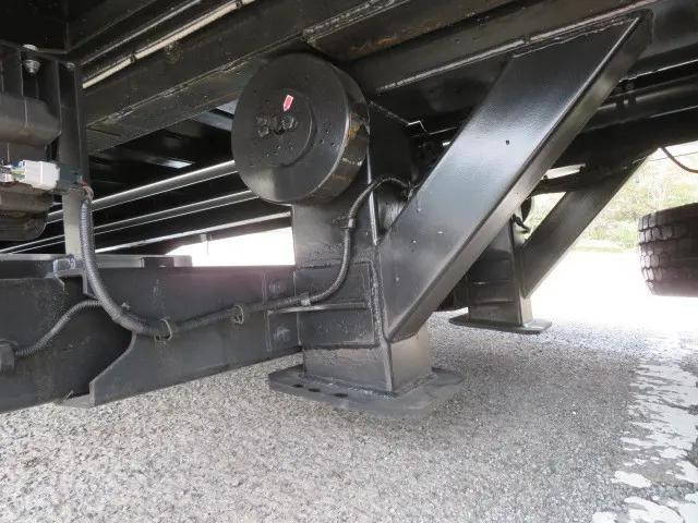 日野プロフィアセーフティローダー大型（10t）[写真35]