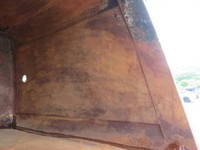 日野レンジャーパッカー車（塵芥車）中型（4t）[写真21]