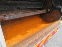 日野レンジャーパッカー車（塵芥車）中型（4t）[写真26]