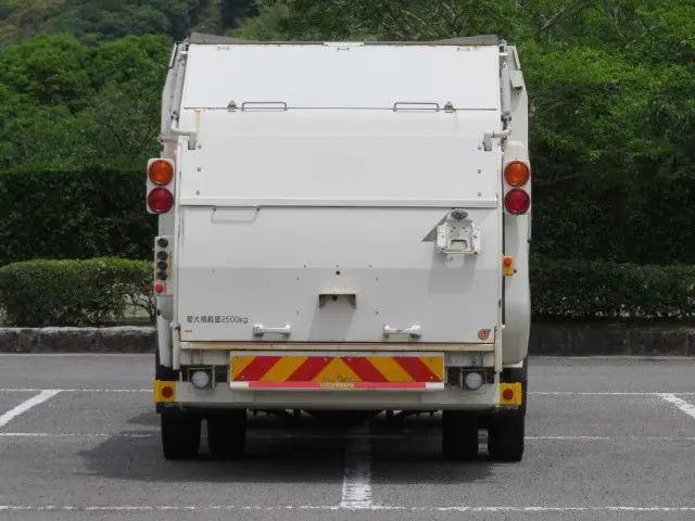 日野レンジャーパッカー車（塵芥車）中型（4t）[写真07]