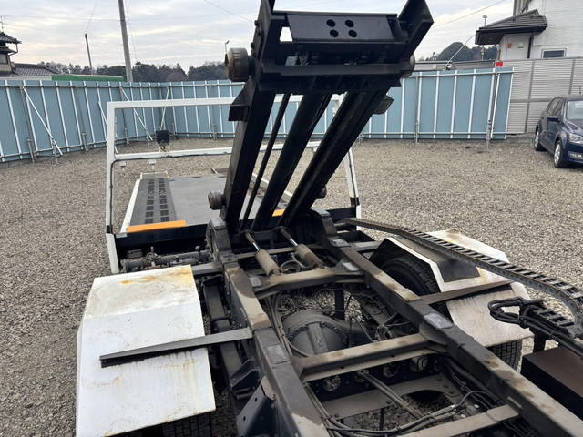 日野デュトロセーフティローダー小型（2t・3t）[写真20]