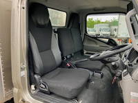 三菱ふそうキャンターアルミバン小型（2t・3t）[写真33]