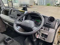 三菱ふそうキャンターアルミバン小型（2t・3t）[写真34]