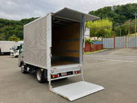 三菱ふそうキャンターアルミバン小型（2t・3t）[写真04]