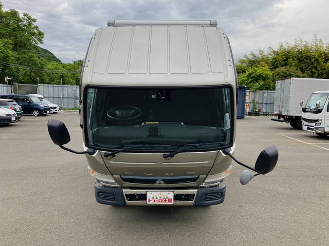 三菱ふそうキャンターアルミバン小型（2t・3t）[写真09]