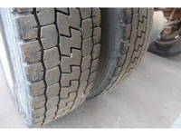 いすゞフォワードコンテナ専用車中型（4t）[写真15]