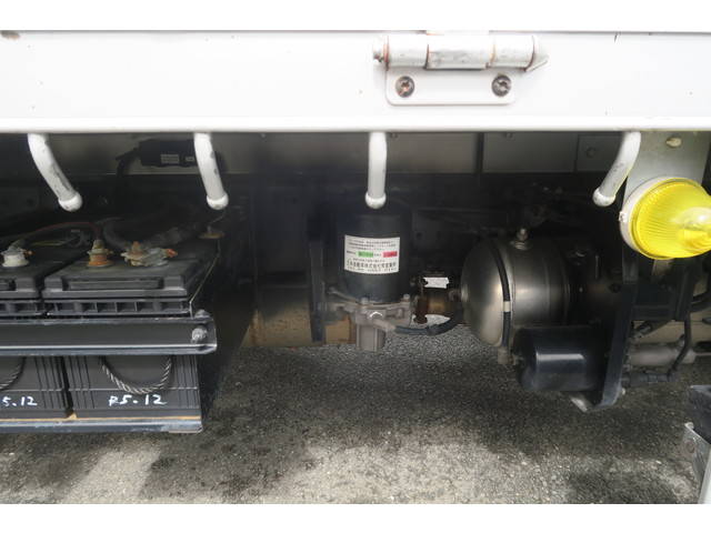 日野レンジャーアルミブロック中型（4t）[写真13]