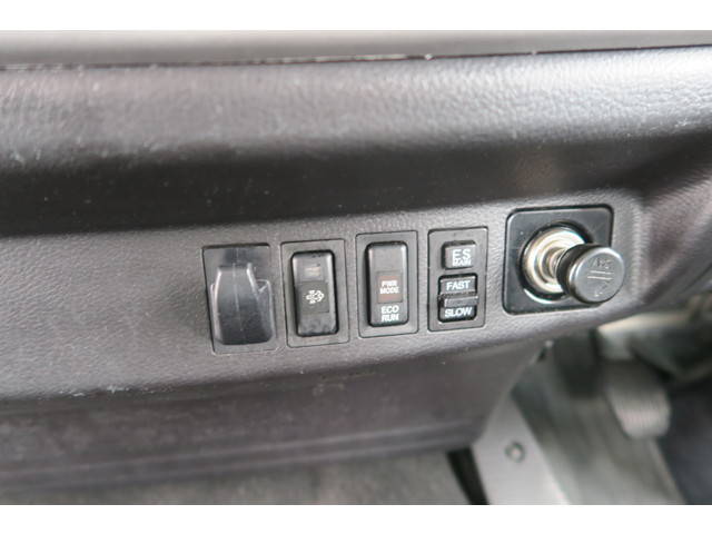 日野レンジャーアルミブロック中型（4t）[写真33]