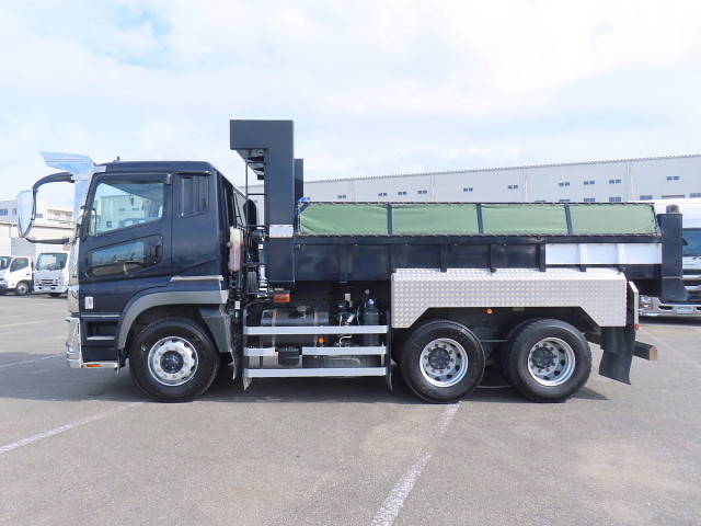 三菱ふそうスーパーグレートダンプ大型（10t）[写真03]