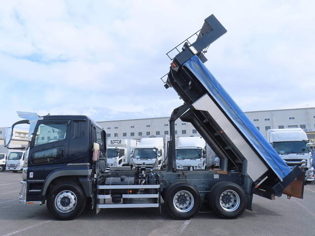 三菱ふそうスーパーグレートダンプ大型（10t）[写真04]
