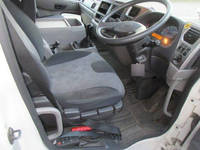 UDトラックスコンドルパネルバン増トン（6t・8t）[写真19]