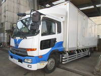 UDトラックスコンドルパネルバン増トン（6t・8t）[写真01]