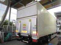 UDトラックスコンドルパネルバン増トン（6t・8t）[写真02]