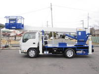 いすゞエルフ高所作業車小型（2t・3t）[写真08]