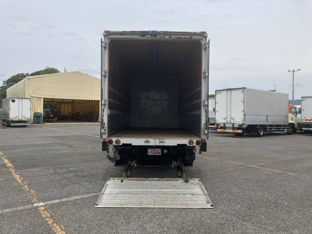 いすゞフォワードアルミウイング中型（4t）[写真11]