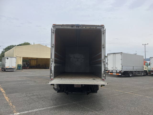 いすゞフォワードアルミウイング中型（4t）[写真12]