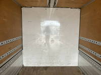 いすゞフォワードアルミウイング中型（4t）[写真18]