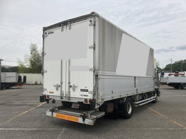 いすゞフォワードアルミウイング中型（4t）[写真04]