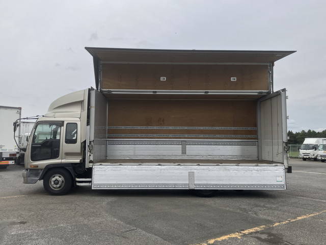 いすゞフォワードアルミウイング中型（4t）[写真06]