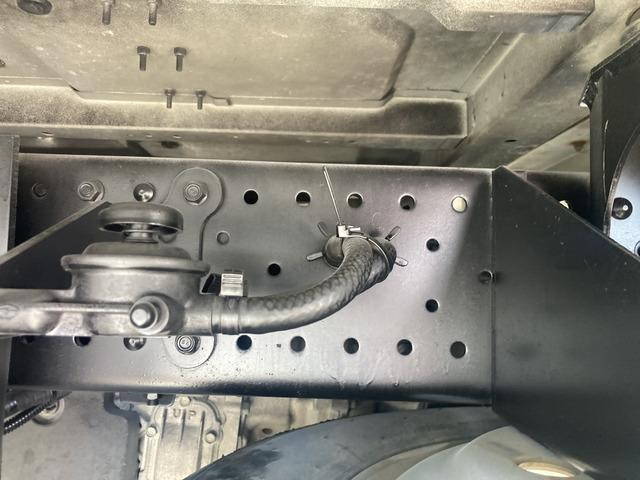 いすゞエルフダブルキャブ（Wキャブ）小型（2t・3t）[写真16]