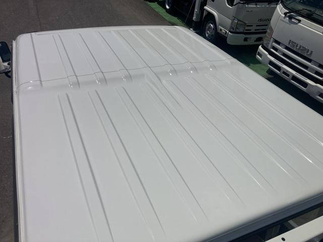 いすゞエルフダブルキャブ（Wキャブ）小型（2t・3t）[写真17]