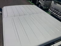 いすゞエルフダブルキャブ（Wキャブ）小型（2t・3t）[写真18]