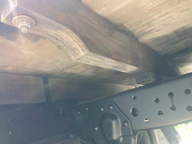 いすゞエルフダブルキャブ（Wキャブ）小型（2t・3t）[写真27]