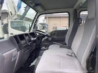 いすゞエルフダブルキャブ（Wキャブ）小型（2t・3t）[写真32]