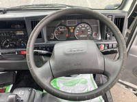 いすゞエルフダブルキャブ（Wキャブ）小型（2t・3t）[写真33]