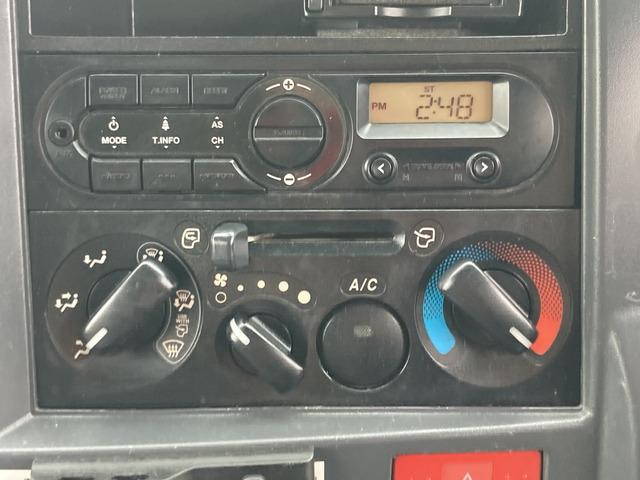 いすゞエルフダブルキャブ（Wキャブ）小型（2t・3t）[写真37]