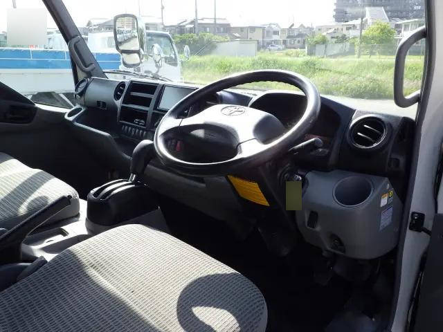 トヨタダイナ平ボディ小型（2t・3t）[写真35]