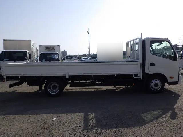 トヨタダイナ平ボディ小型（2t・3t）[写真04]