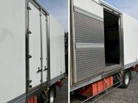 三菱ふそうファイター冷凍車（冷蔵車）中型（4t）[写真11]