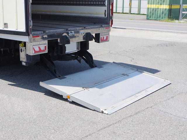 日野レンジャー冷凍車（冷蔵車）増トン（6t・8t）[写真14]