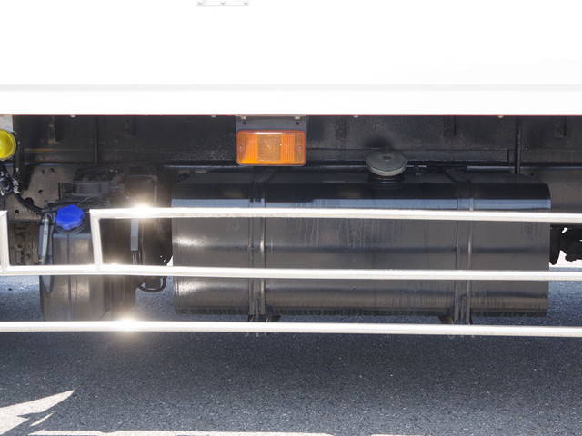 日野レンジャー冷凍車（冷蔵車）増トン（6t・8t）[写真20]