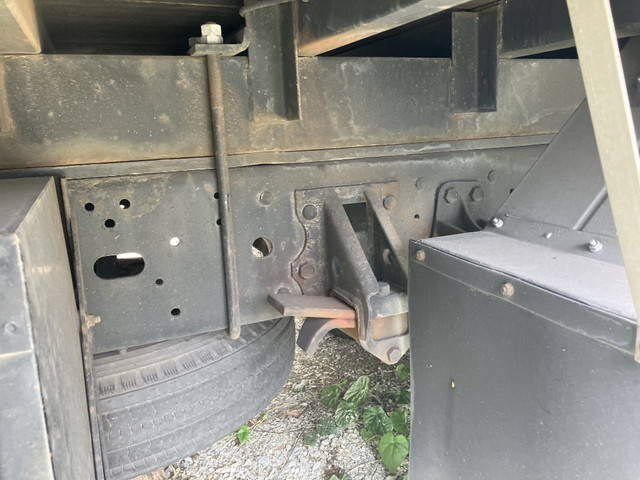 いすゞフォワードアルミブロック中型（4t）[写真11]