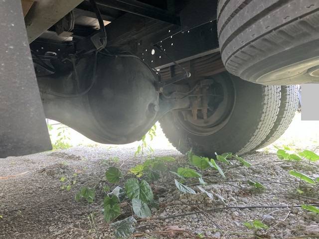 いすゞフォワードアルミブロック中型（4t）[写真17]