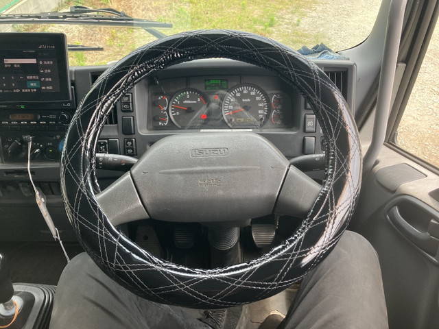 いすゞフォワードアルミブロック中型（4t）[写真32]