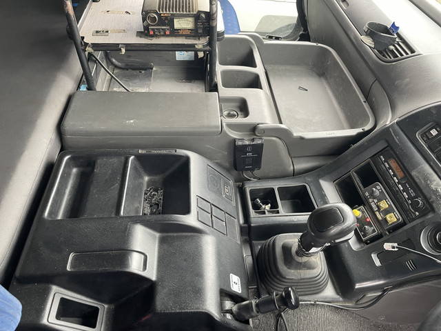いすゞギガダンプ大型（10t）[写真34]